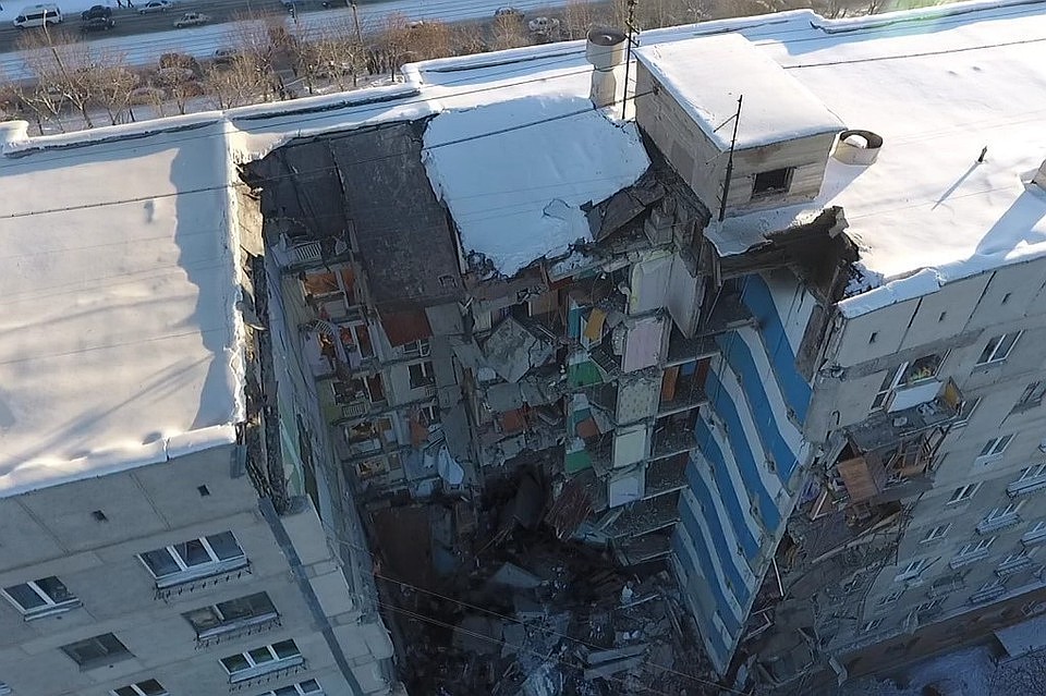 При обрушении погибли 39 человек. Фото: Артем Ибрагимов.