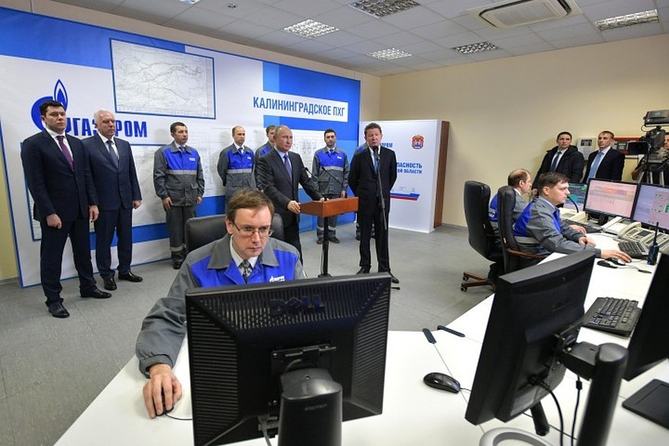 8 января Владимир Путин ввел в эксплуатацию терминал по приему сжиженного газа на ПХГ в Калининградской области.
