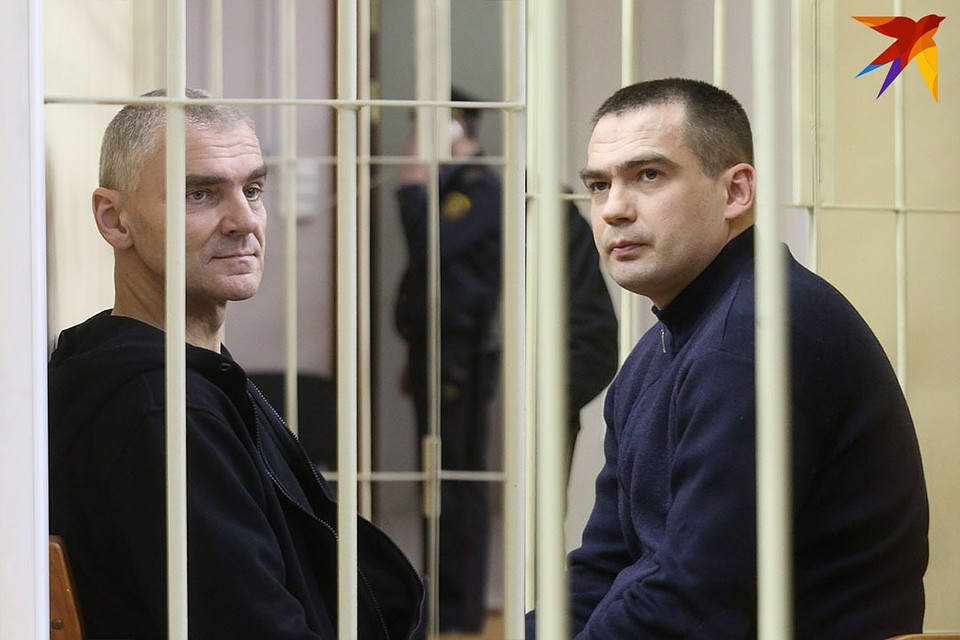 Под стражей находятся двое обвиняемых