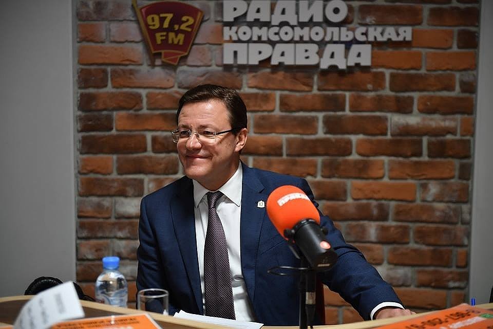 Дмитрий Азаров уже приходил на радио Комсомольская правда