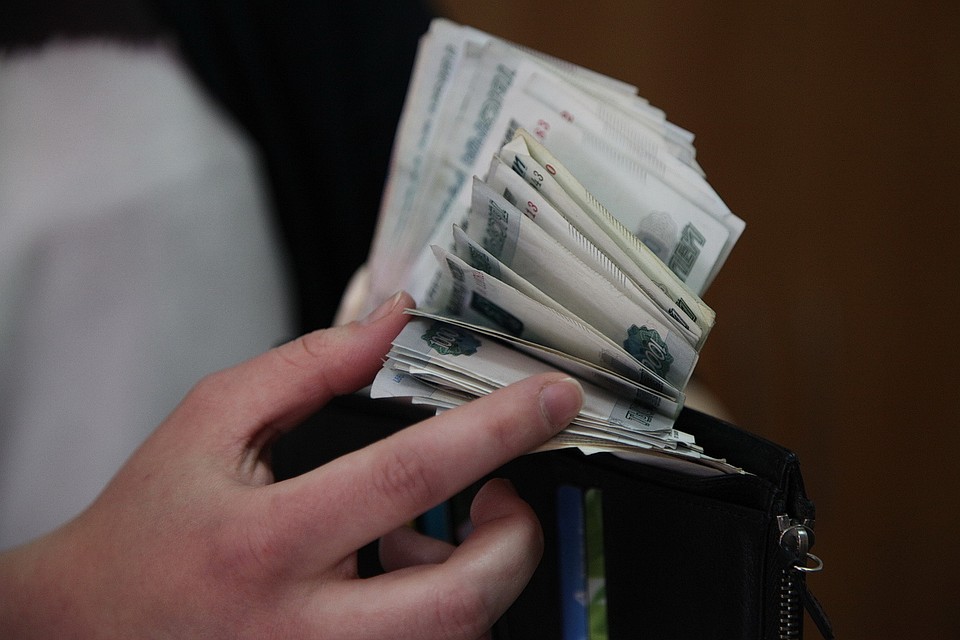 "Газпром" не согласен с решением суда о списании долгов