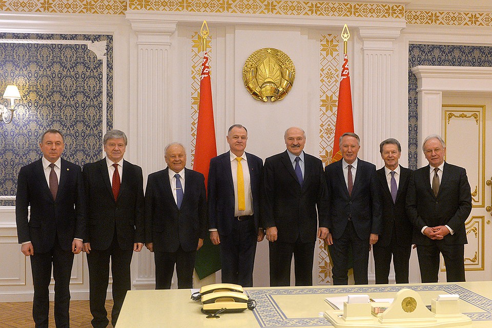 Александр Лукашенко встретился с министрами иностранных дел. Фото: БелТА