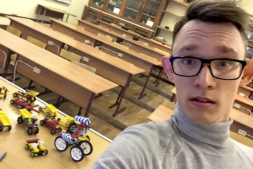 Школьный учитель Дмитрий Ветчинников.