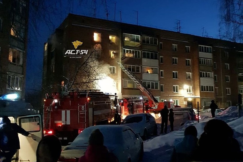 В Кольцово утром загорелась одна из квартир в пятиэтажном доме.