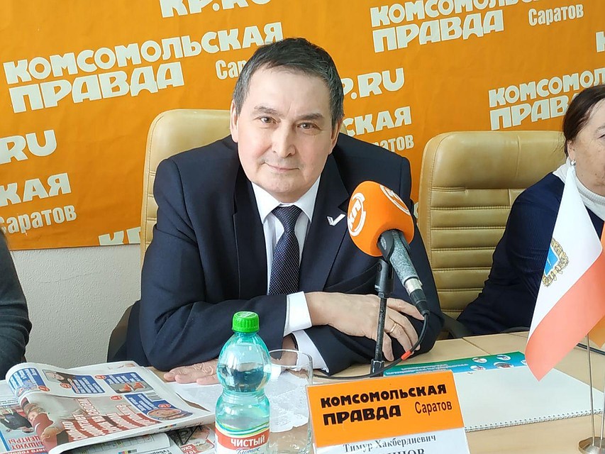 Врач Тимур Савинов