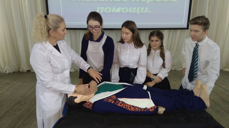Более 24 тысяч юных ямальцев обучены правилам первой помощи при инсульте и инфаркте Фото: ГБУЗ ЯНАО «Центр медицинской профилактики»