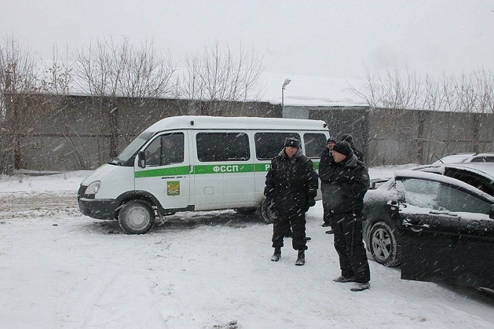 Приставы выселили пациентов реабилитационного центра.
