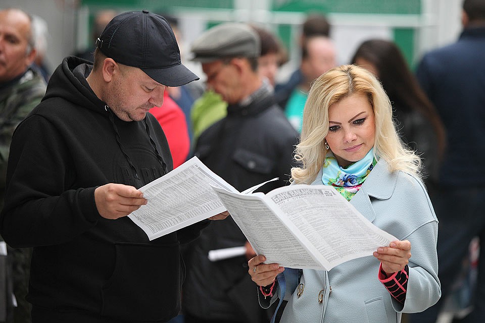 Ставрополь. На ярмарке вакансий в центре занятости населения.