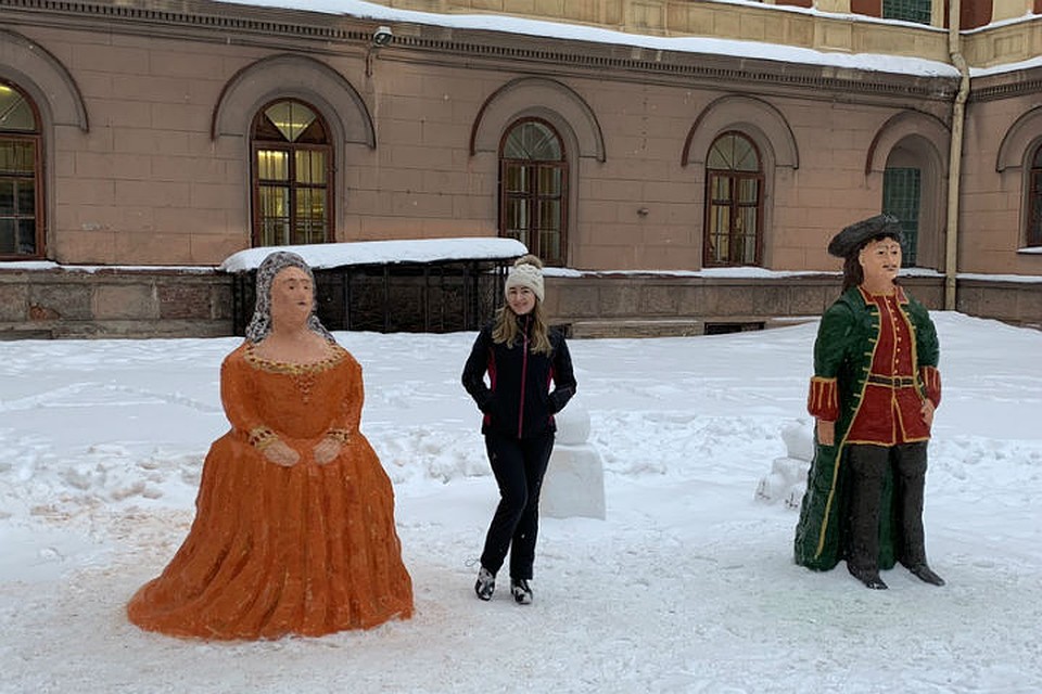В Петербурге появились снежные фигуры российских императоров Фото: vk.com/id183292095