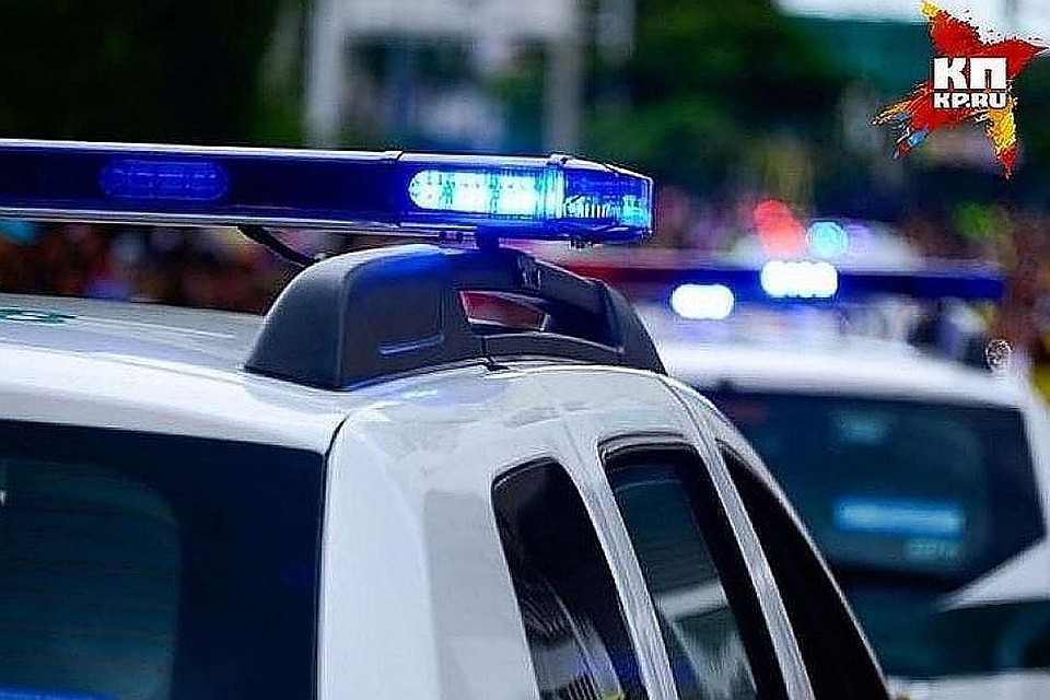 Водитель сбил женщин возле НГУ, а после оставил их в травмпункте.