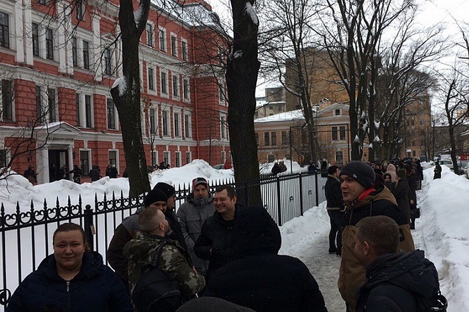 В Петербурге эвакуировали бизнес-центр "Келлерман". Фото: vk.com/spb_today