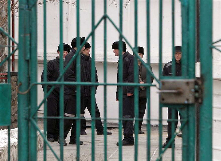ДНР периодически передает Киеву осужденных, пожелавших отбывать наказание в исправительных учреждениях Украины. Фото: exzk.ru