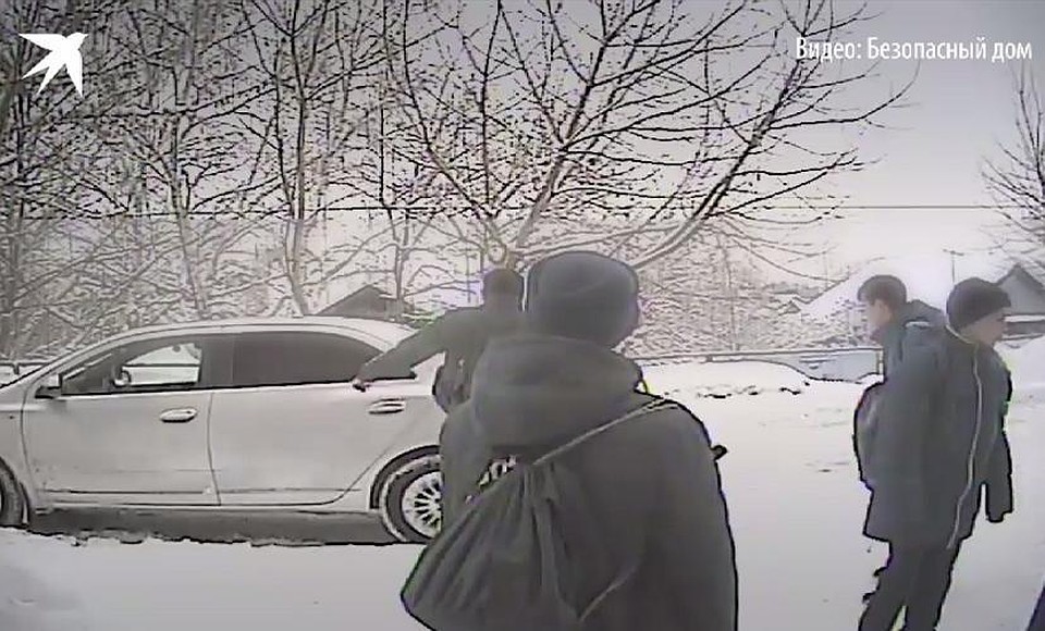 Кадр из видео "Безопасного дома"