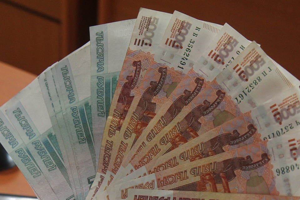 Почти 300 тысяч рублей заплатил мошенникам житель Ангарска за покупку несуществующего автомобиля.