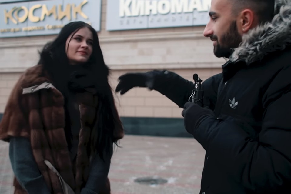 Гардероб некоторых ярославцев стоит более 1,5 миллионов рублей. Фото: скрин с видео Артема Сыромятникова.