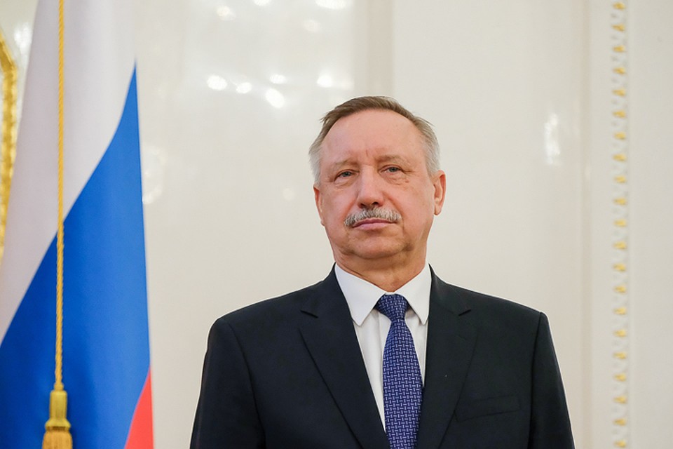 Александр Беглов лишил всех членов правительства Петербурга, а также глав комитетов и районов города премий. И себя в том числе.