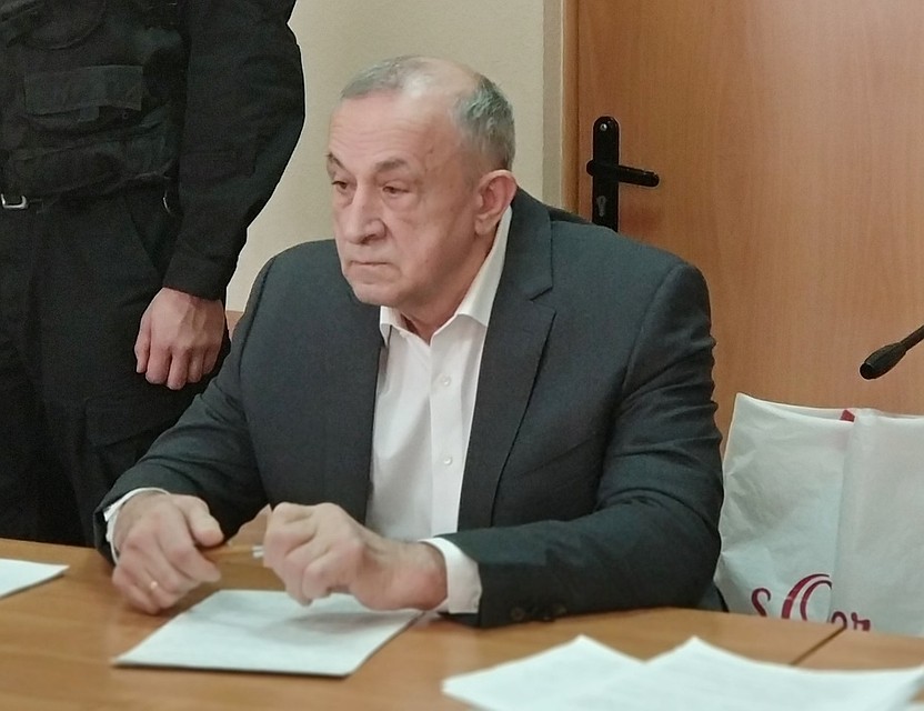Как передавались взятки и для чего вместе с деньгами отправляли рыбу: подробности о деле экс-главы Удмуртии