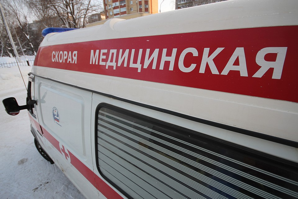 Пациенту, которого привезли на скорой с кровотечением, выписали мазь и отправили домой.