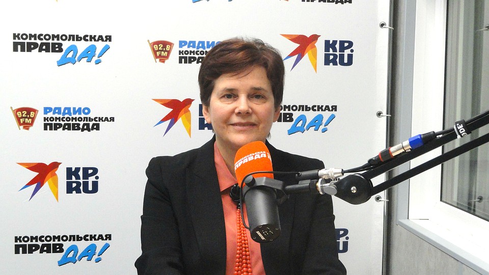 Главный редактор журнала «Новое литературное обозрение», литературовед, соучредитель «Благотворительного фонда Михаила Прохорова», Ирина Прохорова