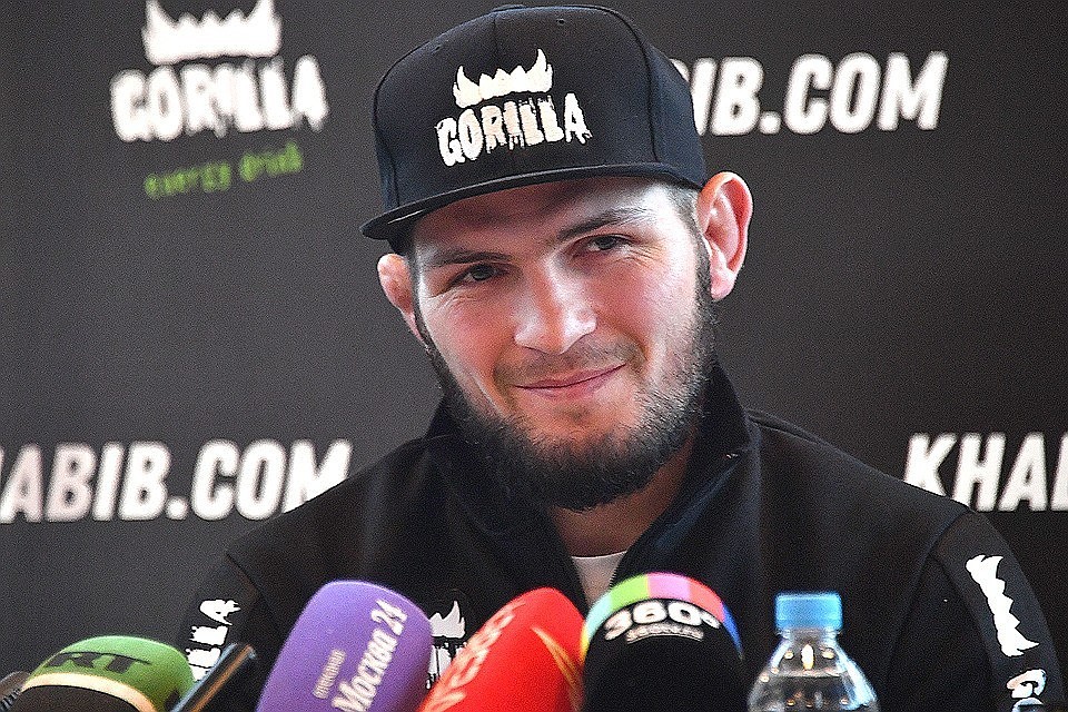 Чемпион UFC в легком весе Хабиб Нурмагомедов предложил бойцу из Канады Жоржу Сен-Пьеру провести бой в ноябре этого года