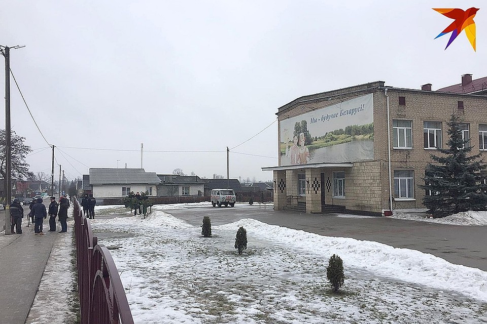 Подозреваемый в убийстве школьник дает показания.
