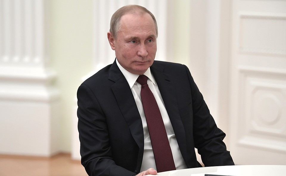 Президент России Владимир Путин поручил правительству, Роскосмосу и мэрии Москвы начать работу по обеспечению создания Национального космического центра