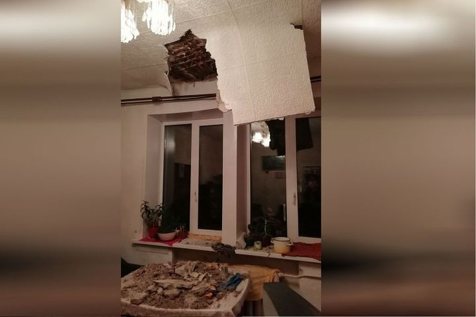 В Самаре в квартире обвалился потолок