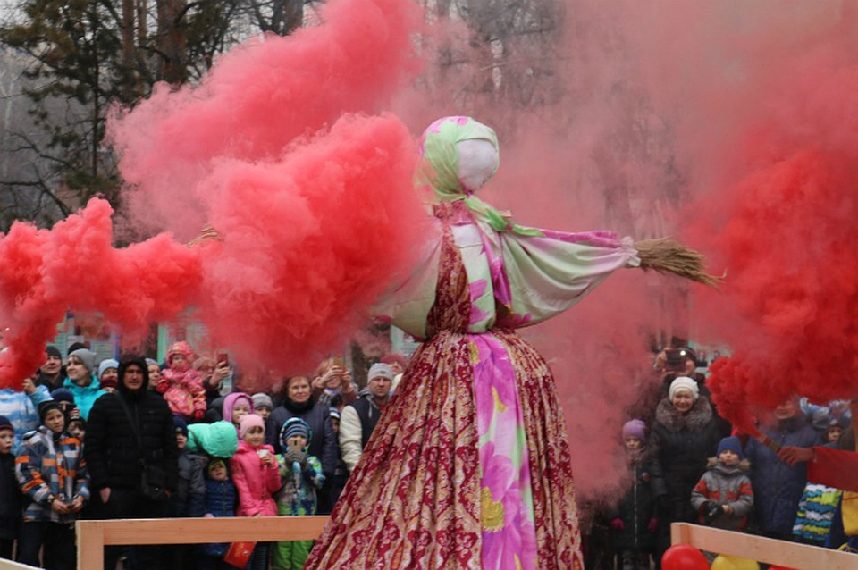 Масленица-2019: в Хабаровске проводили зиму праздничными гуляниями ФОТО: Алексей Павлюк