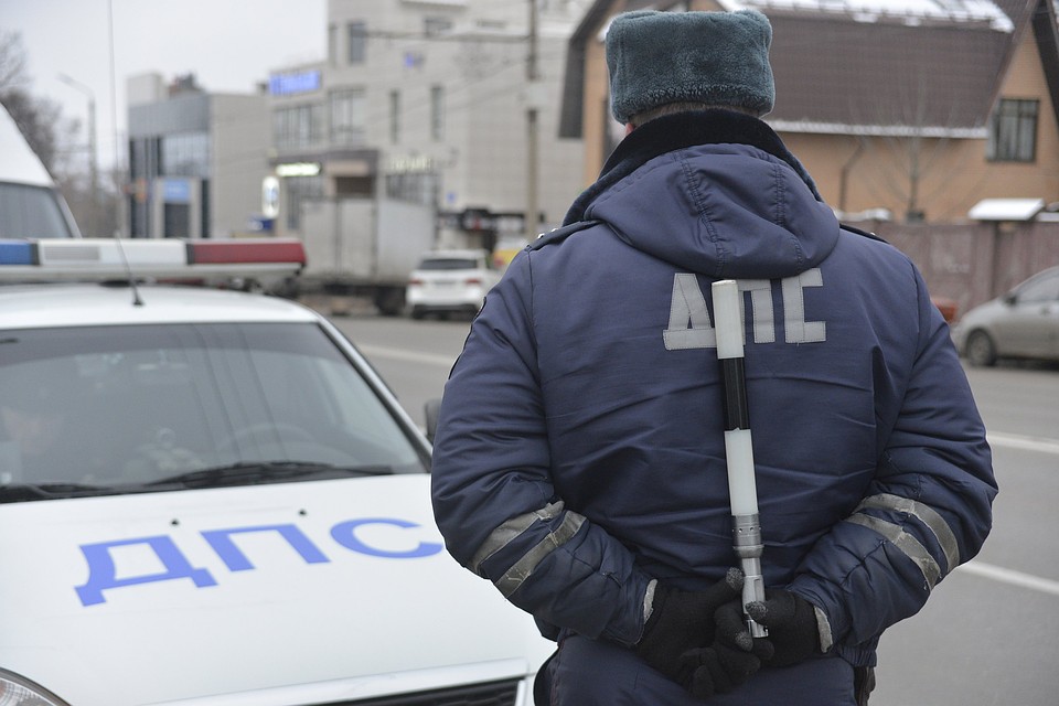 В Петербурге водитель умер за рулем и совершил ДТП