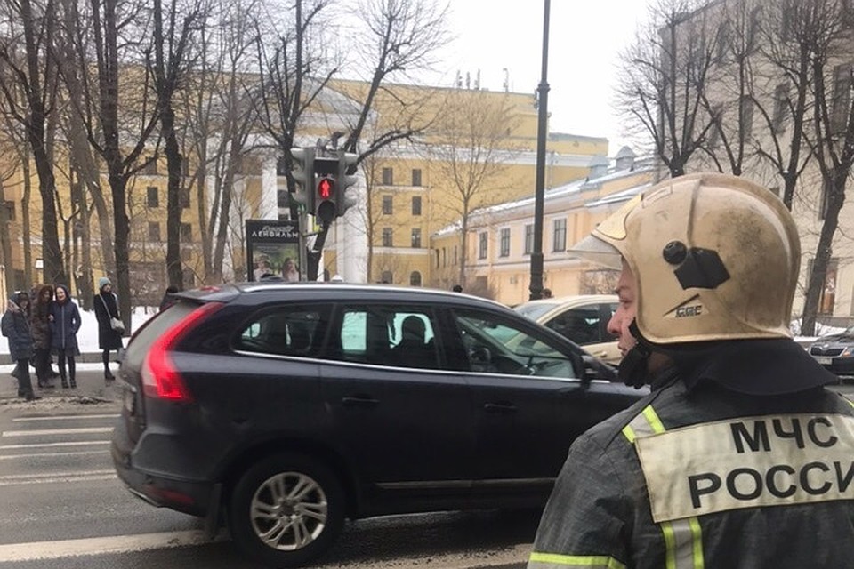Кинотеатр и студию "Ленфильм" на Петроградке эвакуируют