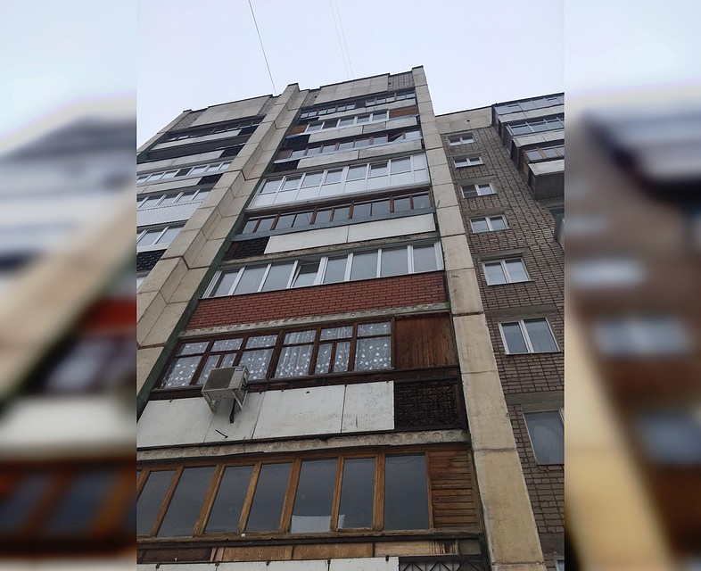 Молодая мать выбросила дочь с высоты девятого этажа, а потом попыталась покончить с собой
