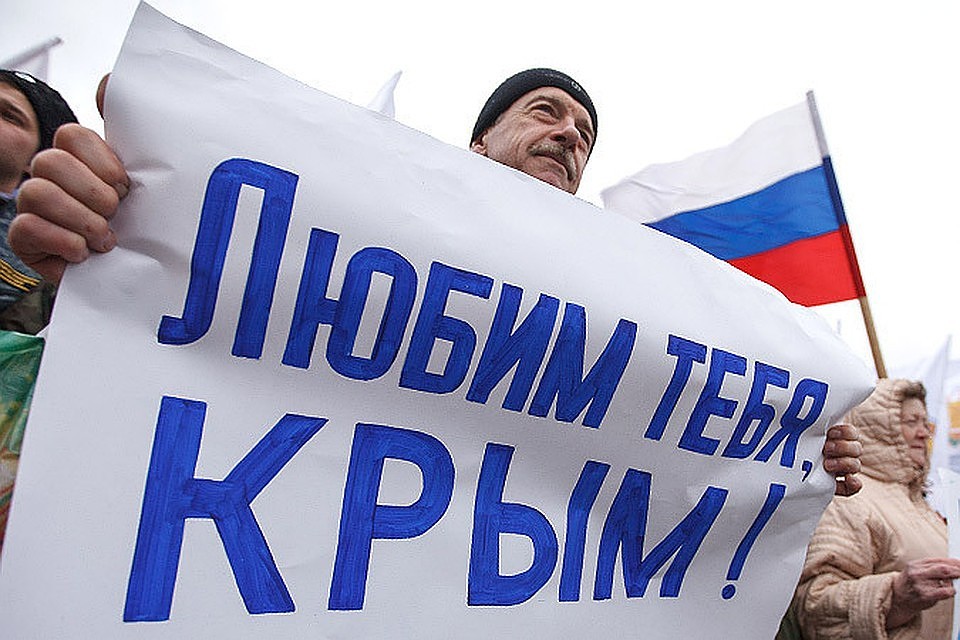 За вхождение республики в состав России высказались более 90% пришедших на участки крымчан
