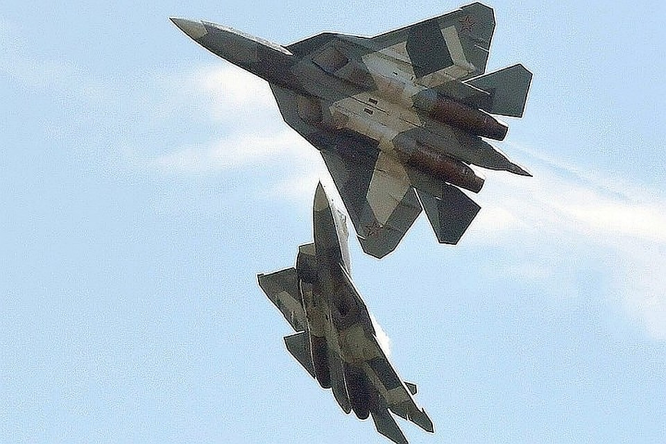 ВВС США планируют разработать воздушные цели, имитирующие российский истребитель Су-57 и китайские самолеты J-20 и FC-31.