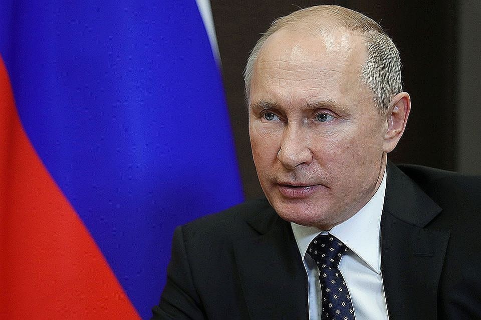 Глава государства отметил, что на полуострове необходимо развивать системы здравоохранения и образования