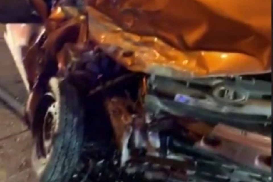 Сразу пять автомобилей столкнулись в Москве