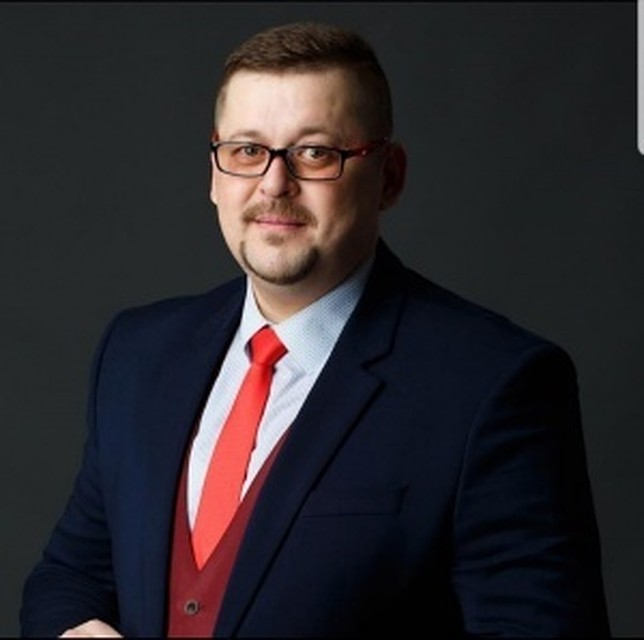 Дмитрий Новиков.