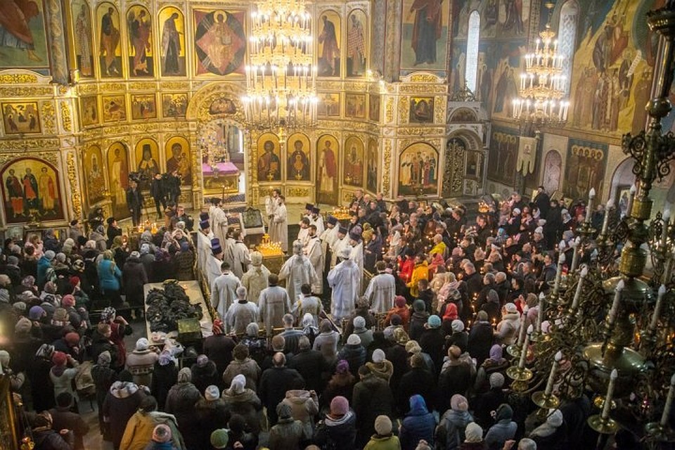 В Кузбассе прошли панихиды по погибшим в «Зимней вишне». Фото: пресс-служба АКО.