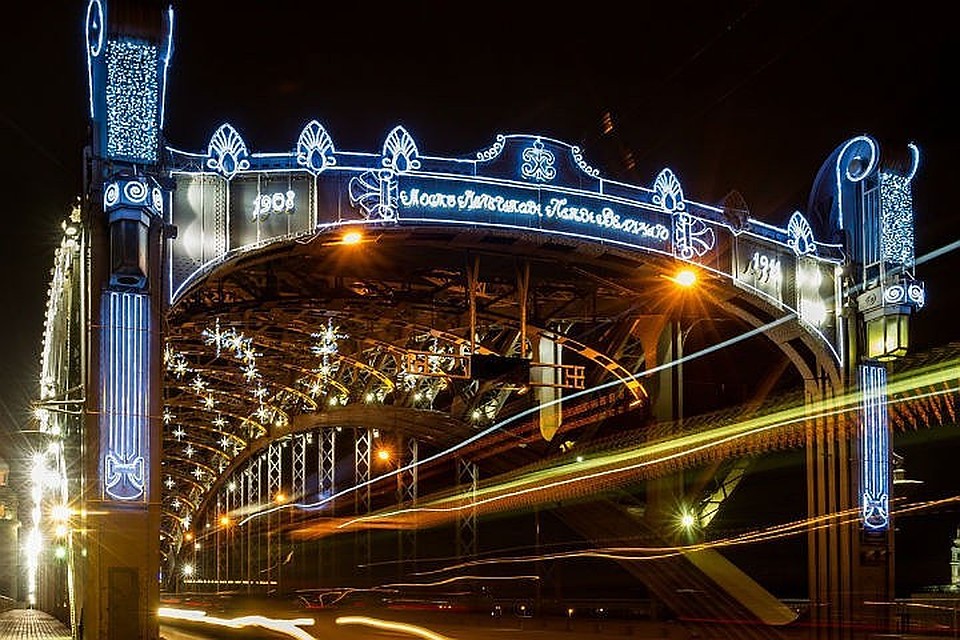 Вечером 30 марта погаснет подсветка Большеохтинского моста и других городских достопримечательностей.