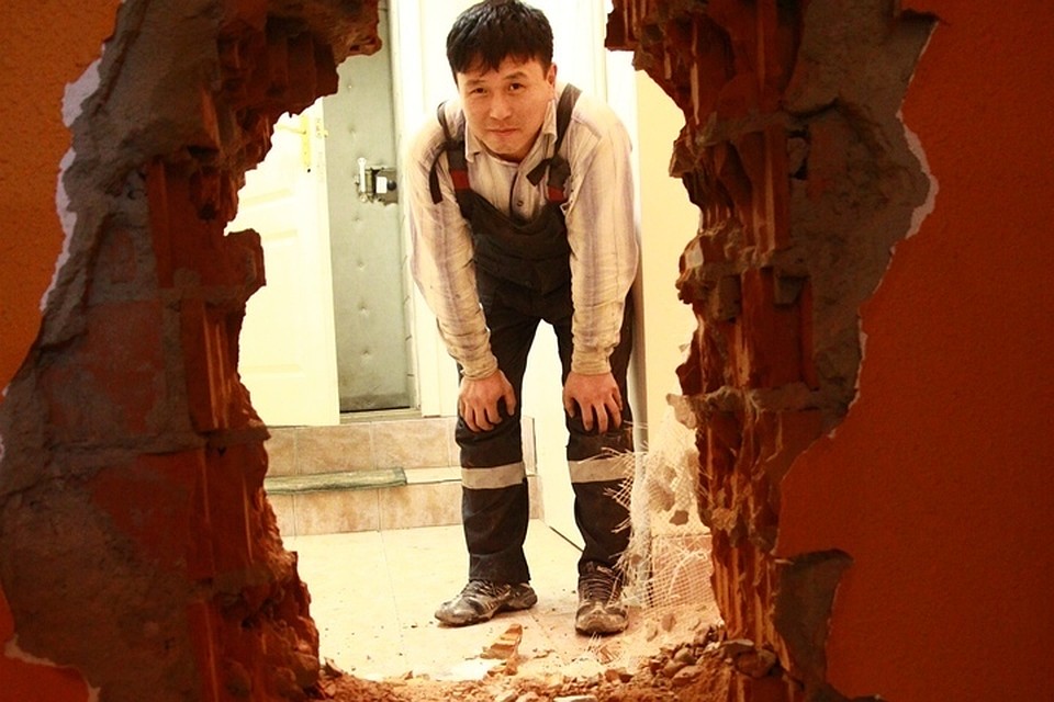 Перепланировка может быть разной. Ту, где не надо ломать несущие стены, в КИО решили согласовывать быстро и без судов.