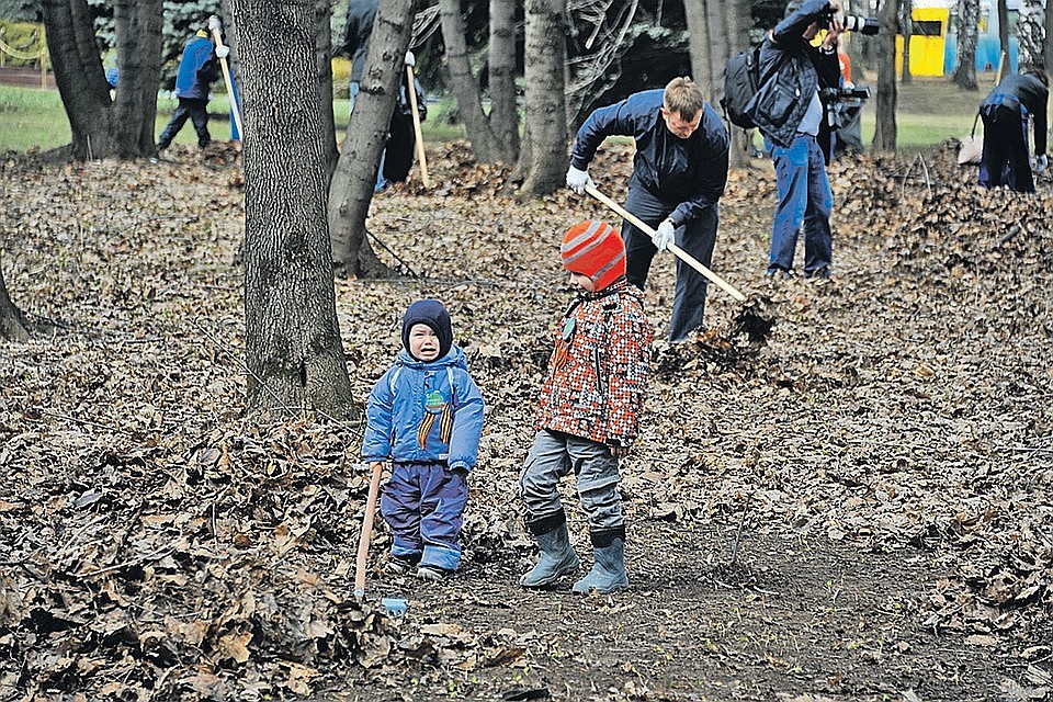 В московских парках проведут юбилейный субботник