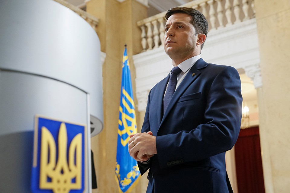 Зеленский набрал почти вдвое больше голосов, чем Порошенко