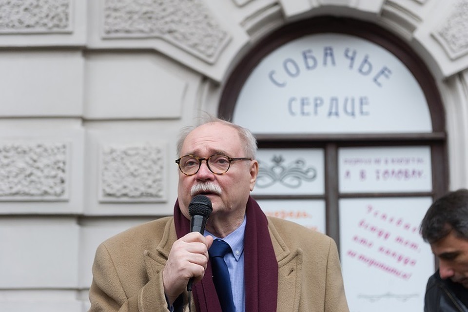 Владимир Бортко выдвинут в губернаторы Петербурга от КПРФ.