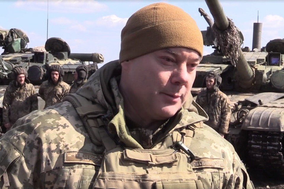 Генерал Сергей Наев не смог обеспечить уверенную победу Порошенко среди военных в Донбассе. Фото: facebook.com/pressjfo.news