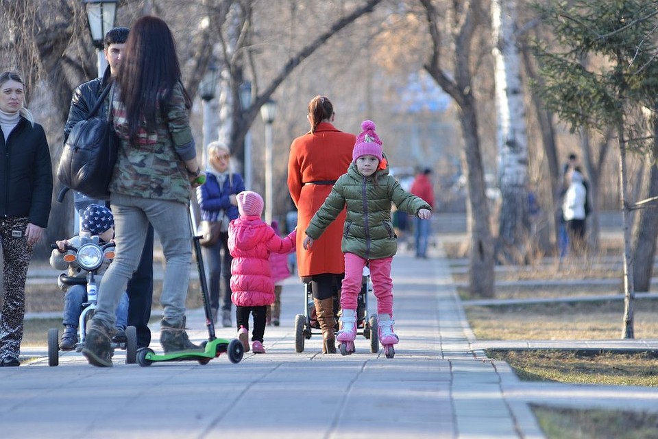 Сегодня в городе будет сухо и тепло.