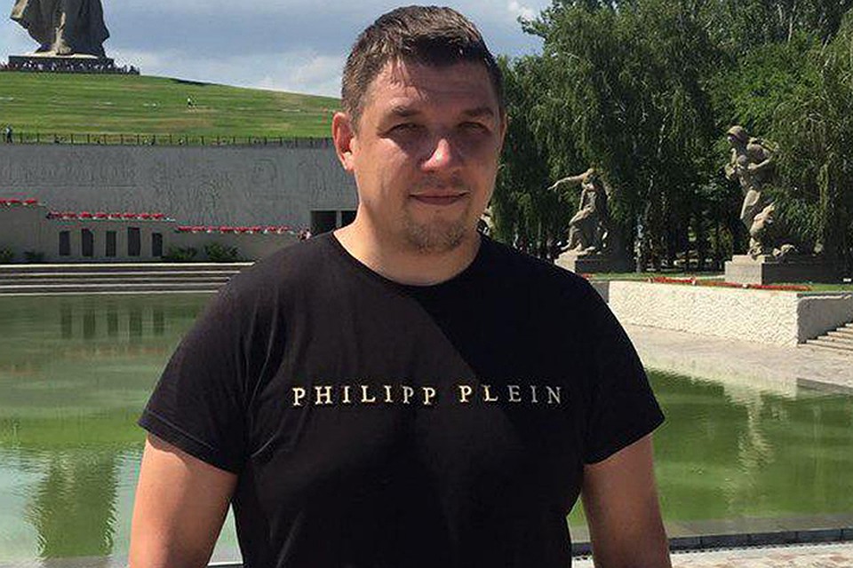 Мужчина отлучился по своим делам всего на три часа, а когда вернулся, то от его автомобиля остались только следы