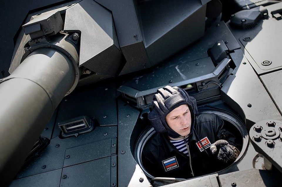 Танк Т-14 "Армата". Фото: Сергей Бобылев/ТАСС