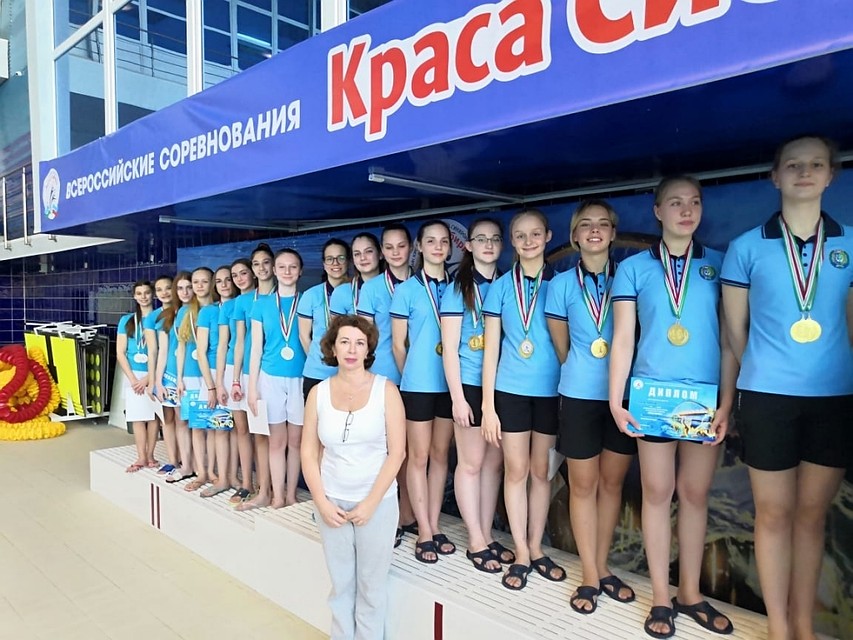 Приморские синхронистки привезли с всероссийских соревнований «Краса Сибири» «золото», два «серебра» и одну «бронзу»