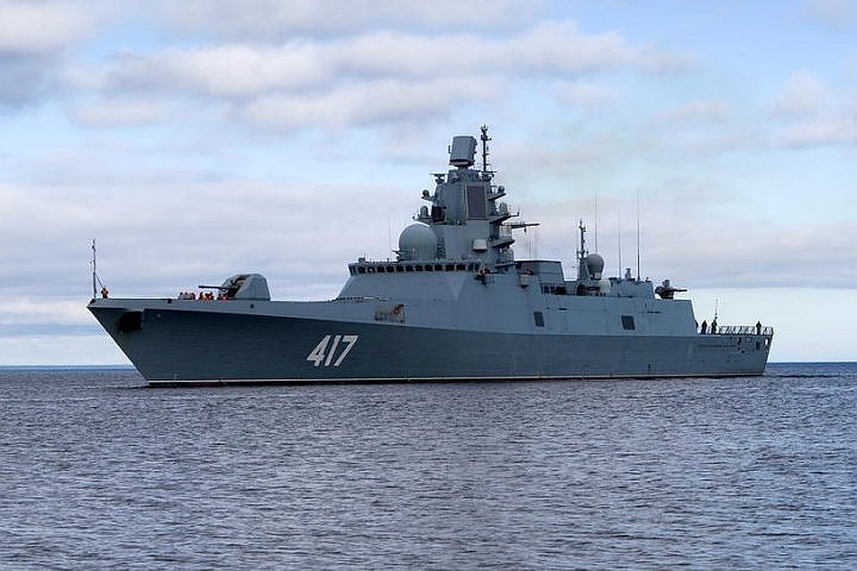 Группу кораблей возглавляет фрегат "Адмирал Флота Советского Союза Горшков"