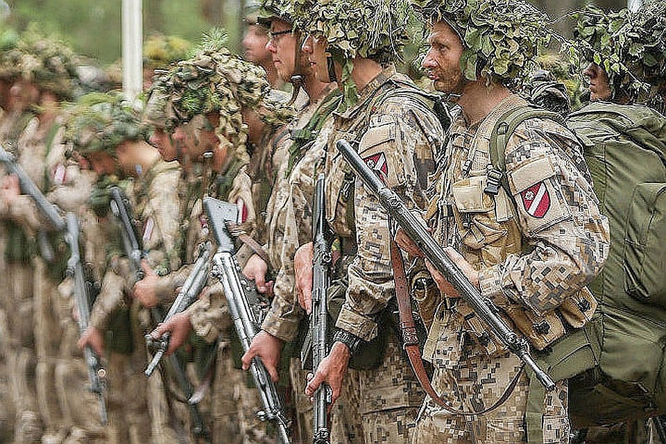 Национальные вооруженные силы Латвии намерены принять на профессиональную службу до 710 человек. Фото: с сайта baltnews.lv