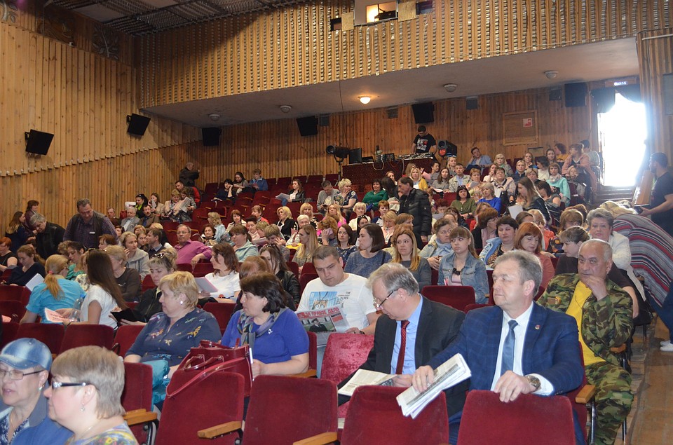 Общественные слушания выдались жаркими. Фото: администрация Петушинского района.